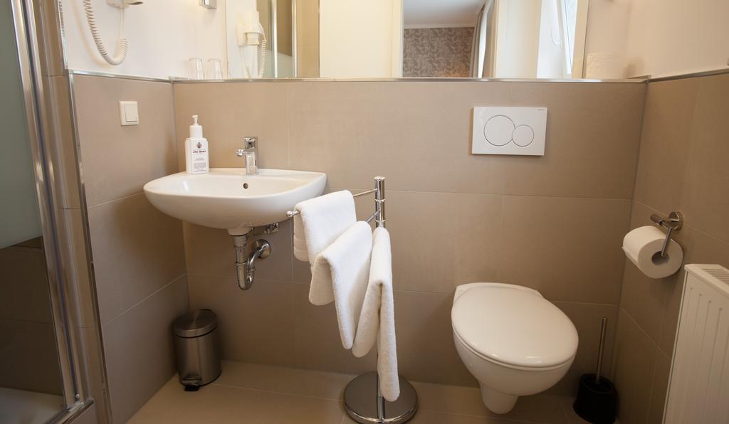 Hotel Restaurant Zur Post Lohfelden Pokoj fotografie