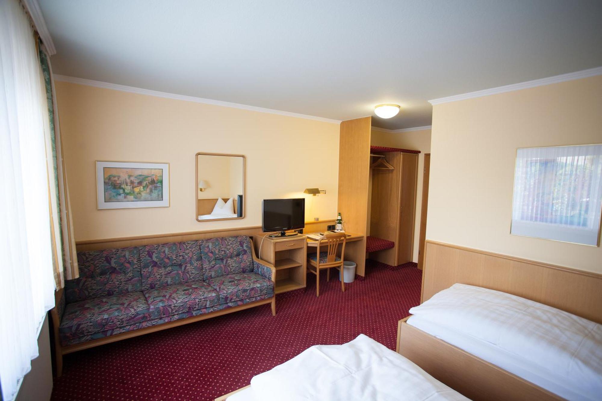 Hotel Restaurant Zur Post Lohfelden Exteriér fotografie