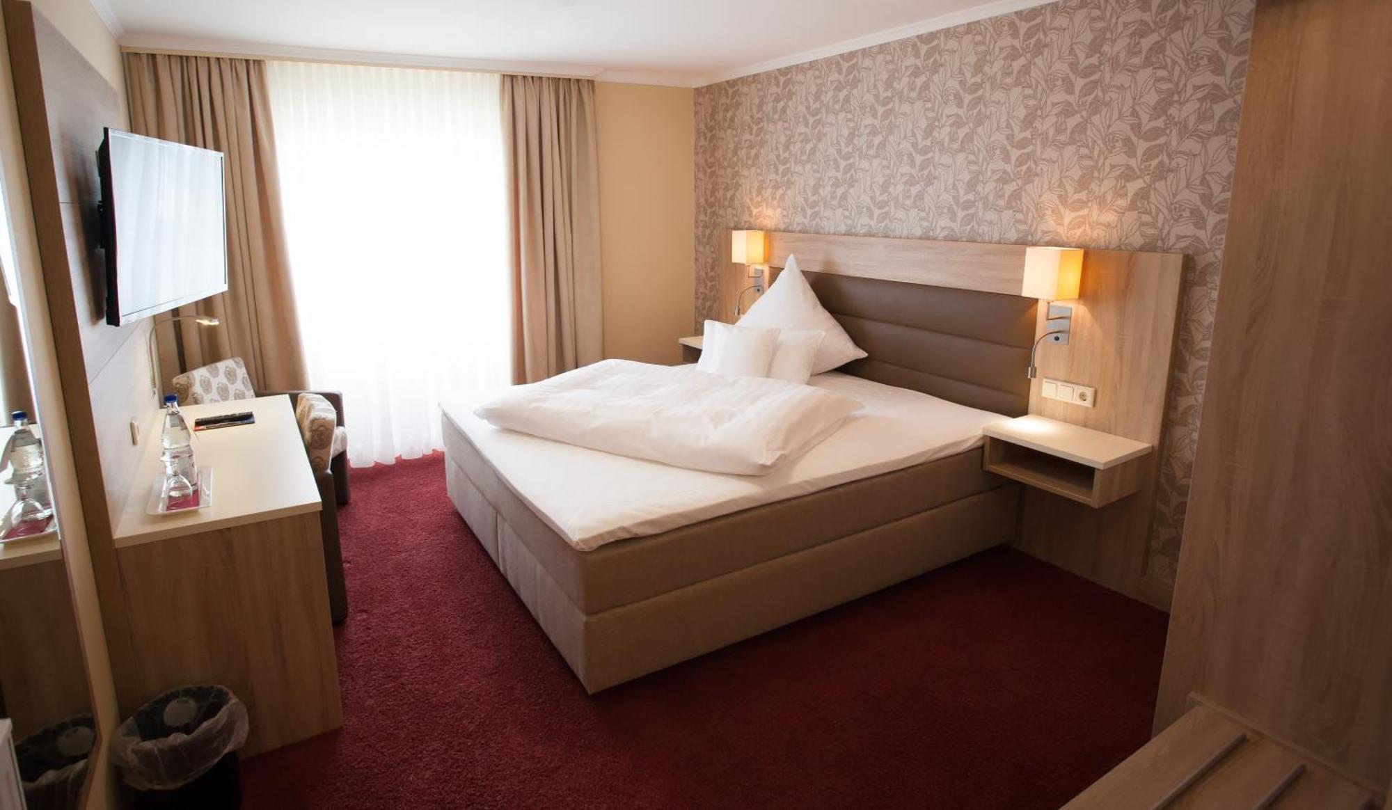 Hotel Restaurant Zur Post Lohfelden Pokoj fotografie