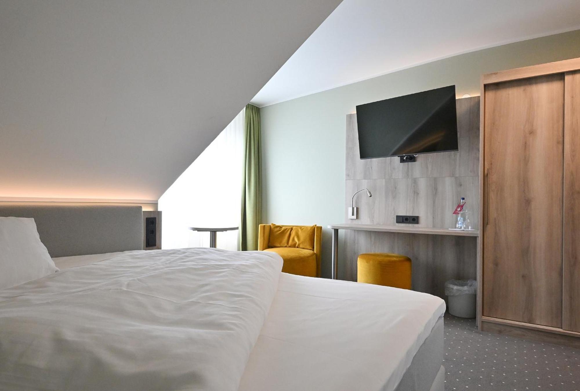 Hotel Restaurant Zur Post Lohfelden Exteriér fotografie